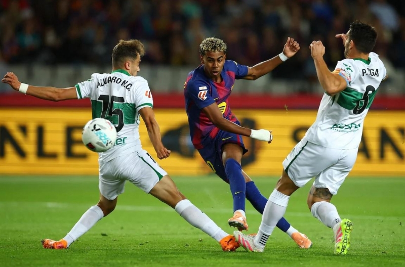 'Tuổi 18 của Yamal thật đáng kinh ngạc'