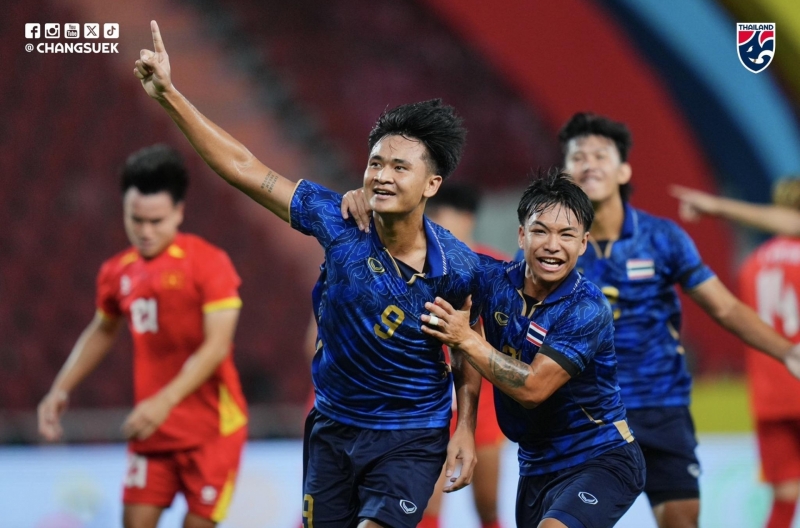 Trực tiếp U22 Việt Nam 0-2 U22 Thái Lan: Rất nhiều vấn đề