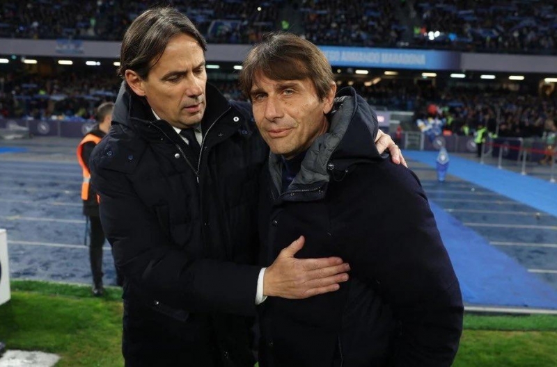 Chuyện lạ: Hai HLV đua vô địch Serie A đều bị cấm chỉ đạo trận quyết định
