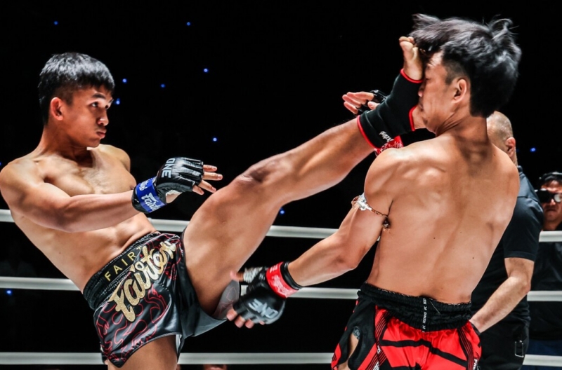 ONE Friday Fights 21: Kongsuk Fairtex giành chiến thắng ngay trận ra mắt ONE