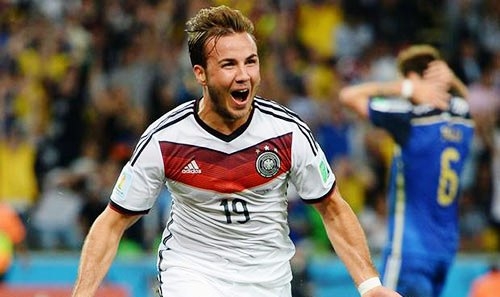 HLV Đức đã nói gì với Gotze trước khi anh ghi bàn?