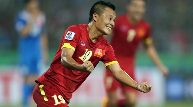 VIDEO: Màn trình diễn ấn tượng của Thành Lương tại AFF Cup 2014