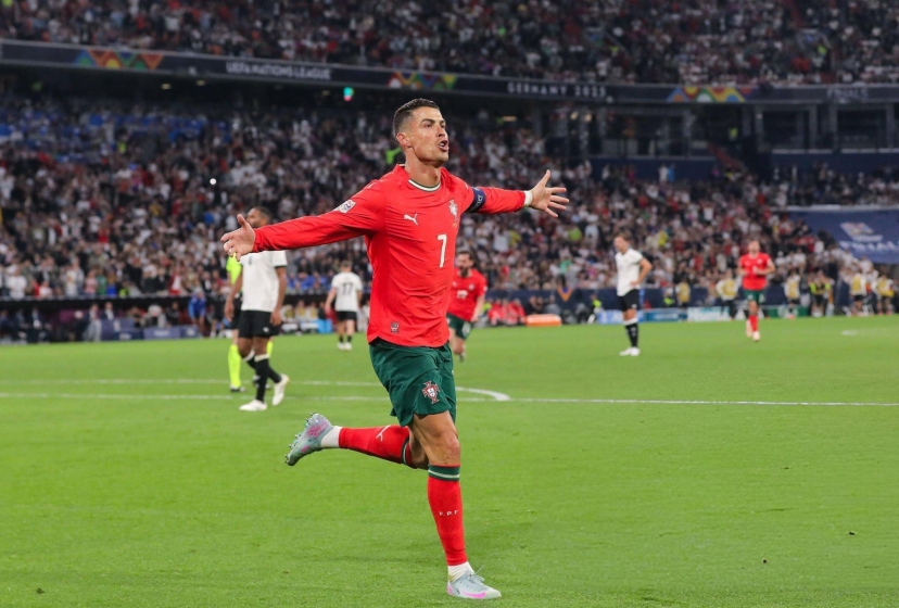 Ronaldo rực sáng, Bồ Đào Nha quật ngã ĐT Đức để vào chung kết