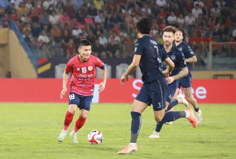 Trực tiếp Buriram United 0-2 CAHN: Bảo vệ thành quả