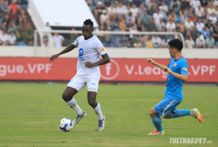 CLB Nam Định kiến nghị đổi luật V-League