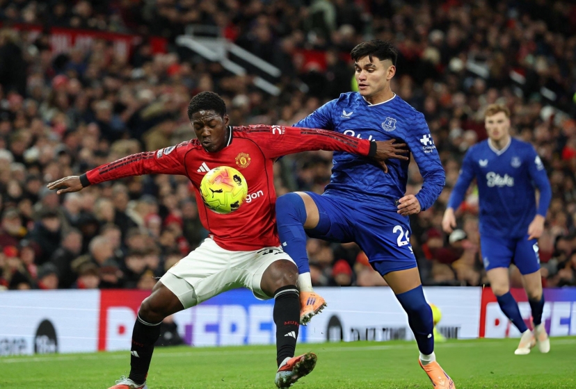 Hơn người cả trận, MU vẫn thua sốc trước Everton