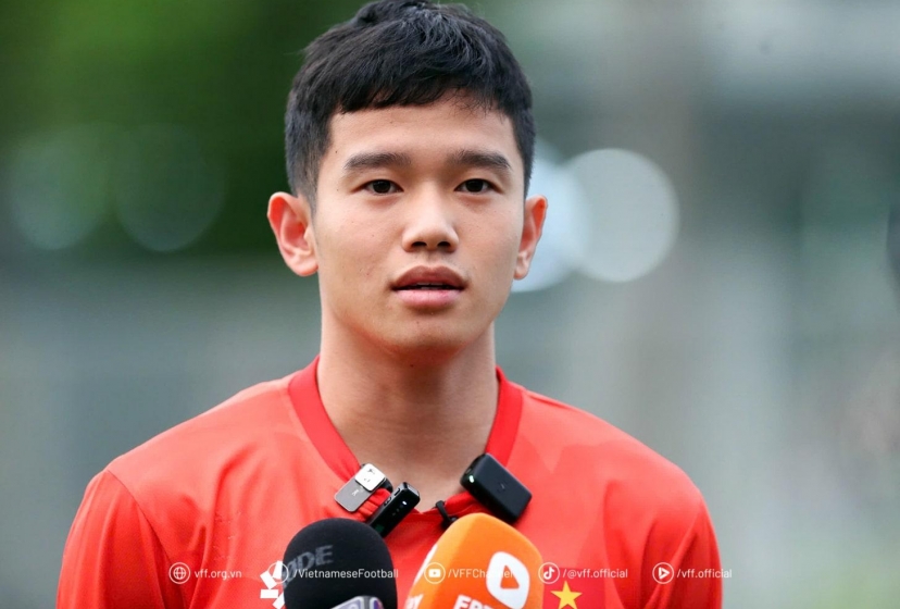 Hậu vệ U23 Việt Nam: 'HLV Kim Sang Sik không trách mắng tôi'