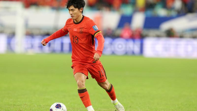 Cầu thủ Trung Quốc chỉ thẳng lý do thua U22 Việt Nam