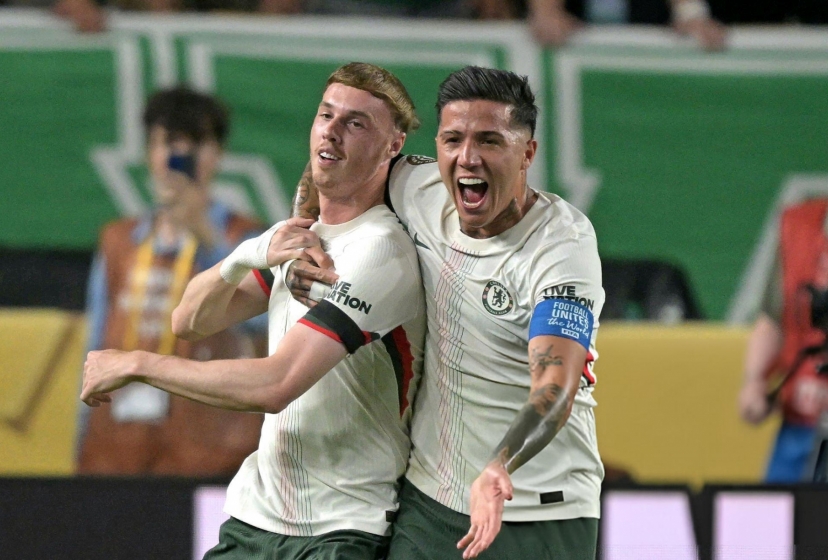 Bùng nổ phút cuối, Chelsea vào bán kết Club World Cup 2025