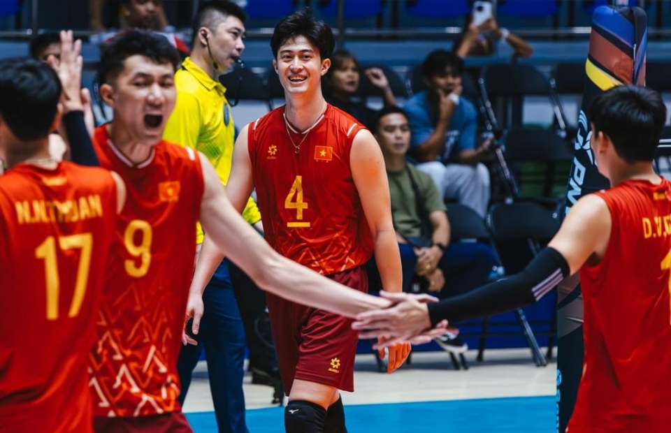 Đội tuyển bóng chuyền nam Việt Nam bắt đầu tập luyện cho SEA Games 33