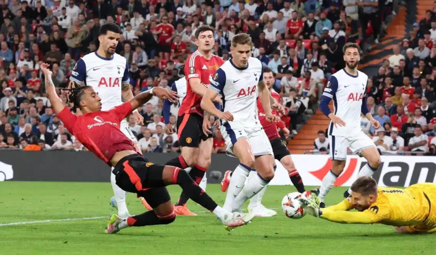 Trực tiếp Tottenham vs MU: Dorgu trở lại đội hình xuất phát