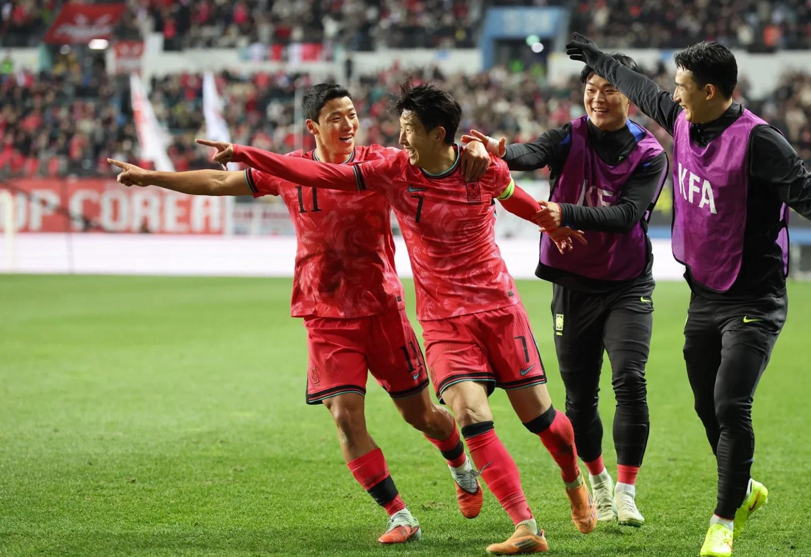 Trực tiếp Hàn Quốc 1-0 Bolivia: Son Heung-min lập siêu phẩm