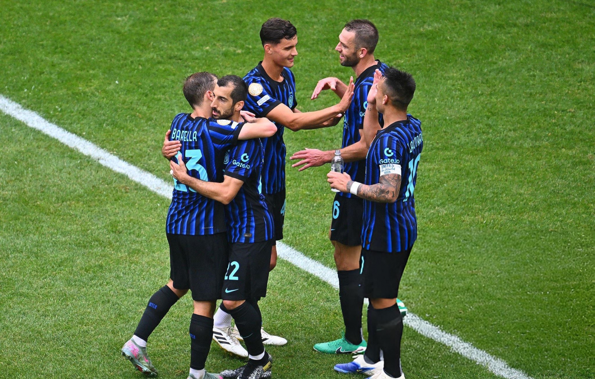 Thoát hiểm phút cuối, Inter Milan chật vật đánh bại CLB Nhật Bản