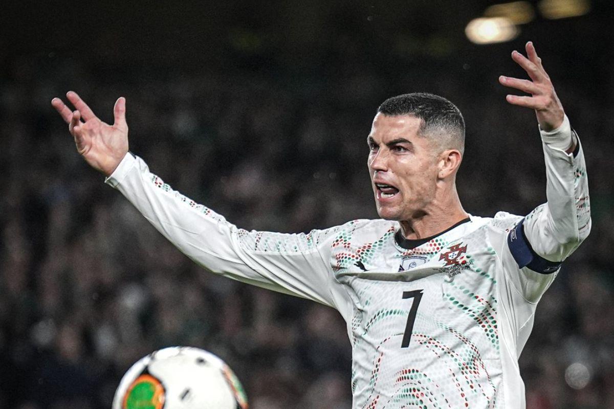 Ronaldo đối mặt án treo dò tại VCK World Cup 2026