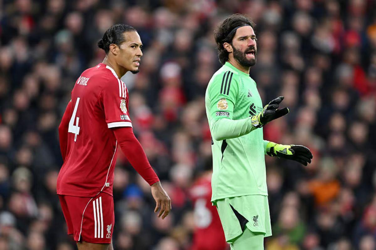Van Dijk: 'Liverpool đã quá run rẩy và phòng ngự quá tệ'