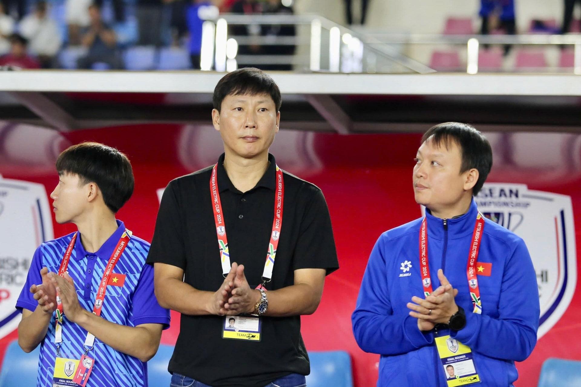Chờ đợi ‘quân bài tẩy’ của HLV Kim Sang Sik
