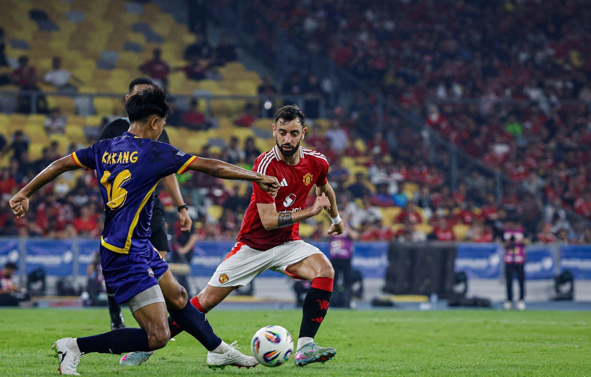 Trực tiếp MU 0-0 Hồng Kông: Khởi đầu hứa hẹn