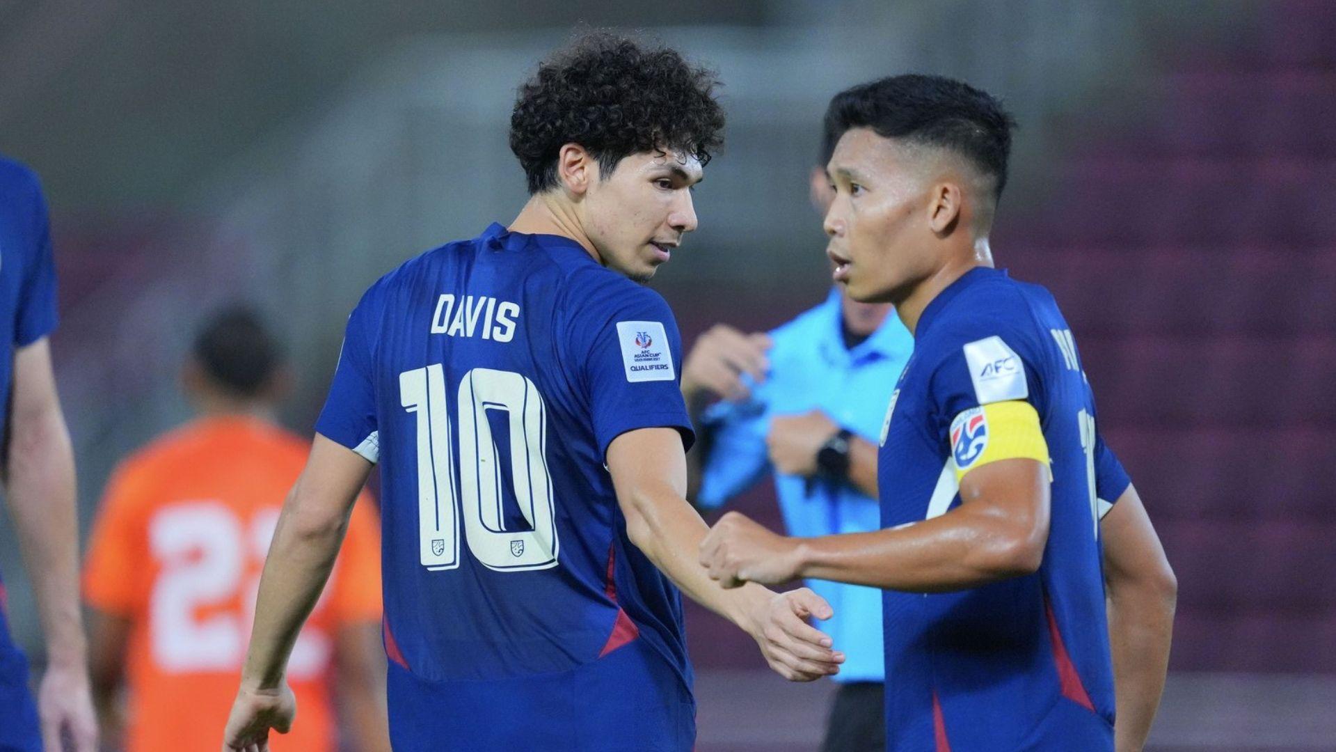 Hạ Ấn Độ, Thái Lan chạy đà hoàn hảo trước VL Asian Cup