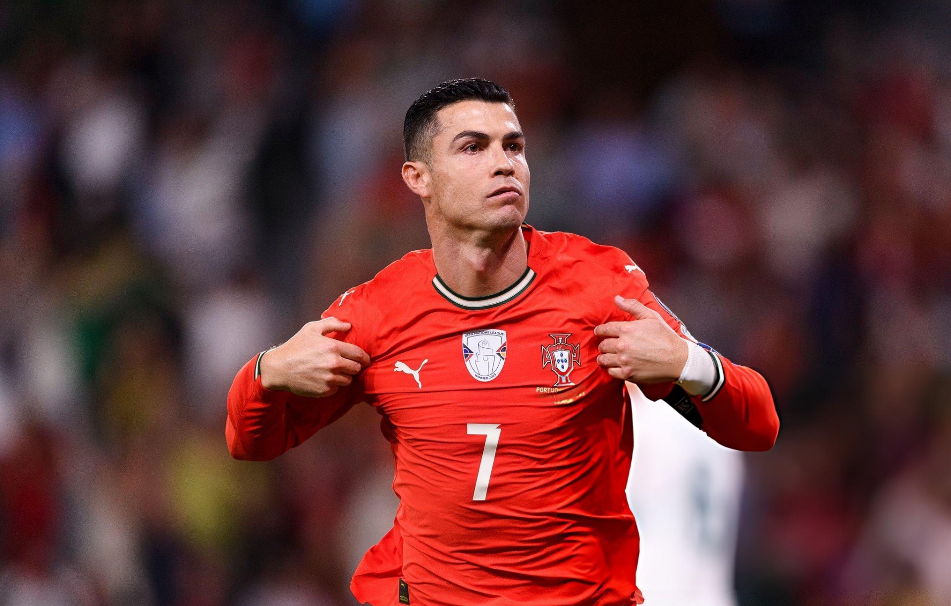 NÓNG: Ronaldo sắp tới Mỹ thi đấu