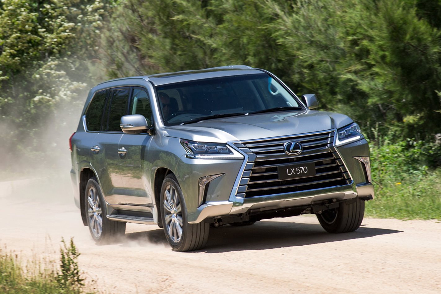 Lexus LX570 2019, Lexus LX570, giá xe Lexus LX570, đánh giá xe Lexus LX570, ngoại thất xe Lexus LX570, thông số kỹ thuật xe Lexus LX570, an toàn xe Lexus LX570, Lexus LX570 Super Sport 2019, Lexus LX570 tiêu hao nhiên liệu