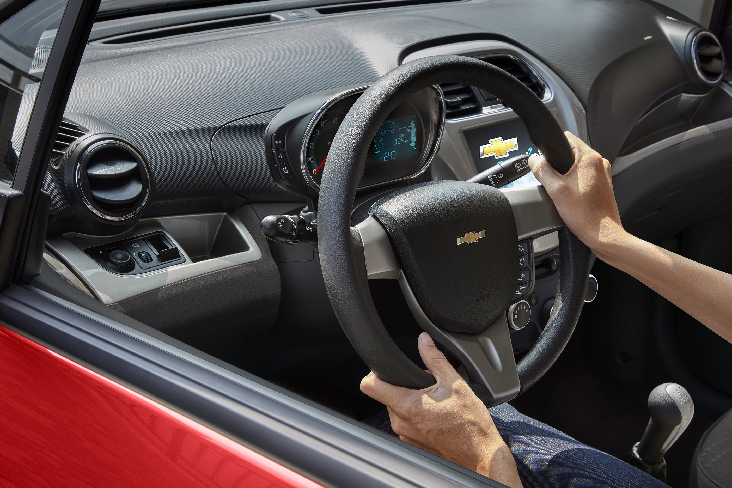 Chevrolet Spark 2019, Chevrolet Spark Van, xe Chevrolet Spark, Chevrolet Spark Duo, giá xe Chevrolet Spark, đánh giá xe Chevrolet Spark, thông số kỹ thuật Chevrolet Spark, nội thất xe Chevrolet Spark, ngoại thất xe Chevrolet Spark