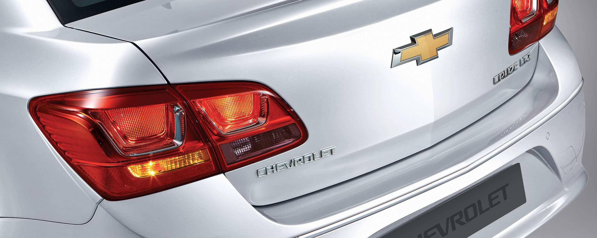 Chevrolet Cruze 2019, xe Chevrolet Cruze, Chevrolet Cruze 1.6LT , Chevrolet Cruze 1.6LTZ, đánh giá xe Chevrolet Cruze, giá xe Chevrolet Cruze 2019, thông số kỹ thuật Chevrolet Cruze, ngoại thất xe Chevrolet Cruze, nội thất xe Chevrolet Cruze