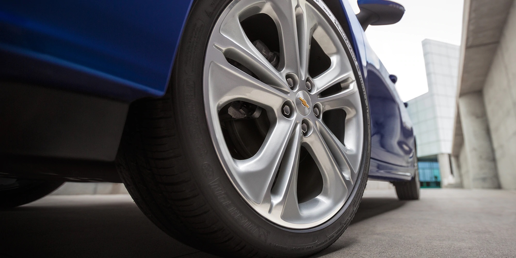 Chevrolet Cruze 2019, xe Chevrolet Cruze, Chevrolet Cruze 1.6LT , Chevrolet Cruze 1.6LTZ, đánh giá xe Chevrolet Cruze, giá xe Chevrolet Cruze 2019, thông số kỹ thuật Chevrolet Cruze, ngoại thất xe Chevrolet Cruze, nội thất xe Chevrolet Cruze
