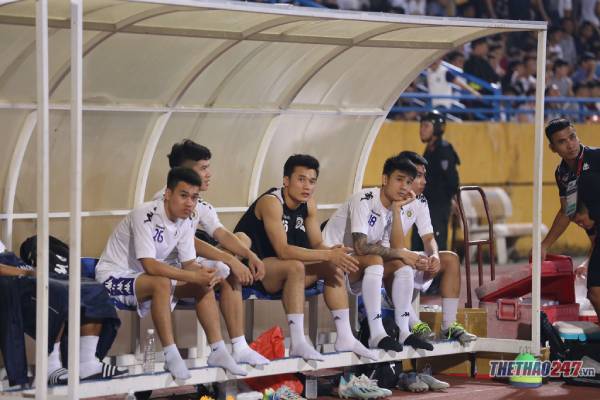 Dương Hồng Sơn, Bùi Tiến Dũng, Hà Nội FC, April 25