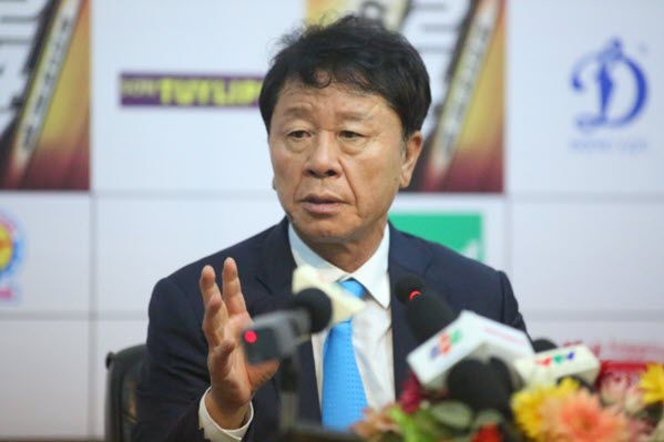 HLV Chung Hae Seong, TP. HCM, V-League 2019, á quân V-League 2019, Á quân TP. HCM,
