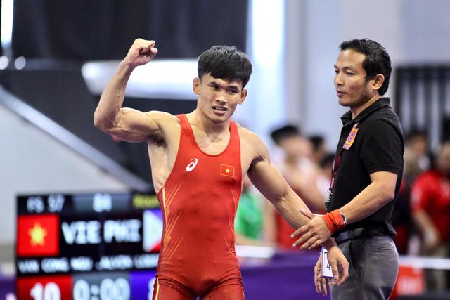nguyen van cong vat tu do sea games 30