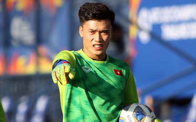 Bùi Tiến Dũng bất ngờ được HLV Park Hang Seo cho bắt chính khi gặp U23 UAE. bui tien dung u23 viet nam vck u23 chau a 2020