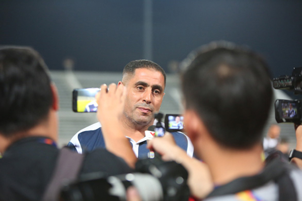 HLV Abdel-Qader u23 jordan vck u23 chau a 2020