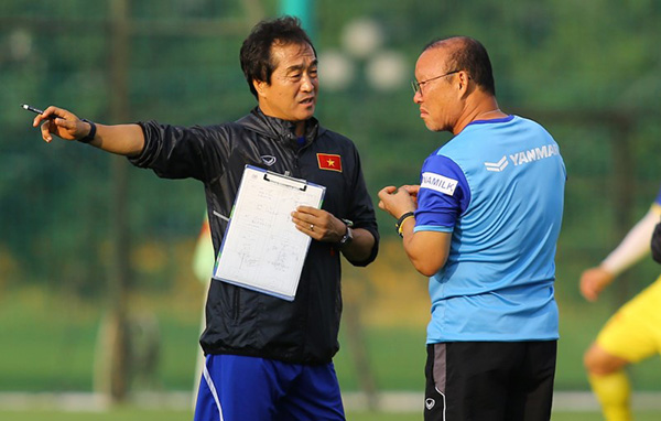 lee young jin park hang seo bong da viet nam