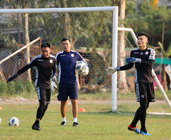bui tien dung clb tphcm