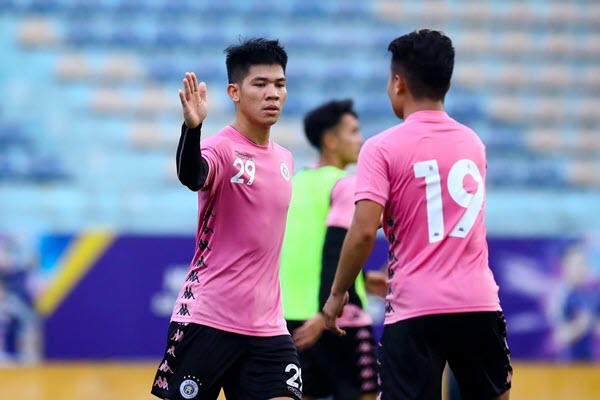 ha noi fc da tap 15/2 quang hai