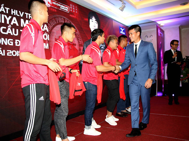 le cong vinh clb tp.hcm
