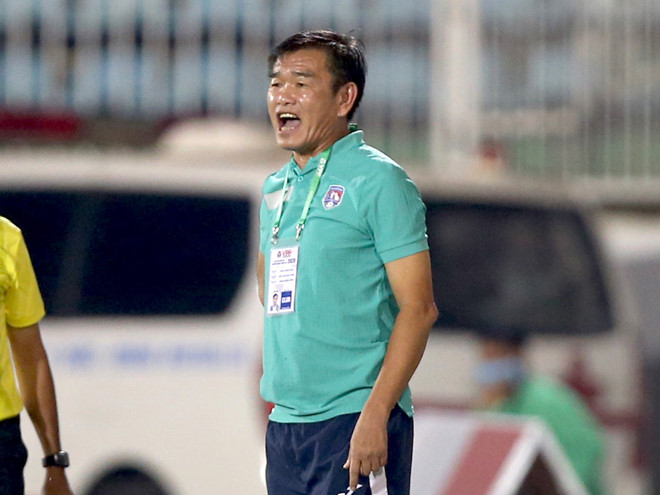 phan thanh hung than quang ninh v-league 2020