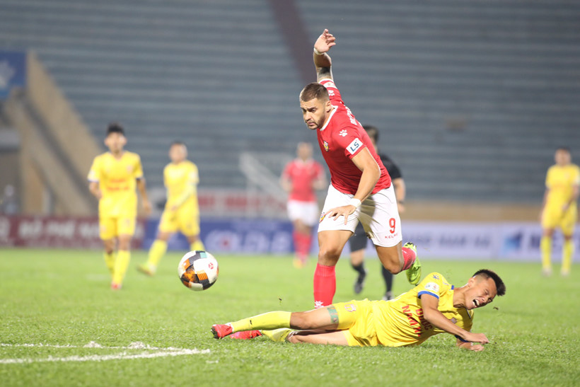 nam dinh ha tinh v-league 2020