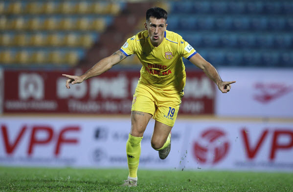 do merlo nam dinh v-league 2020