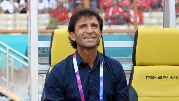 luis milla indonesia