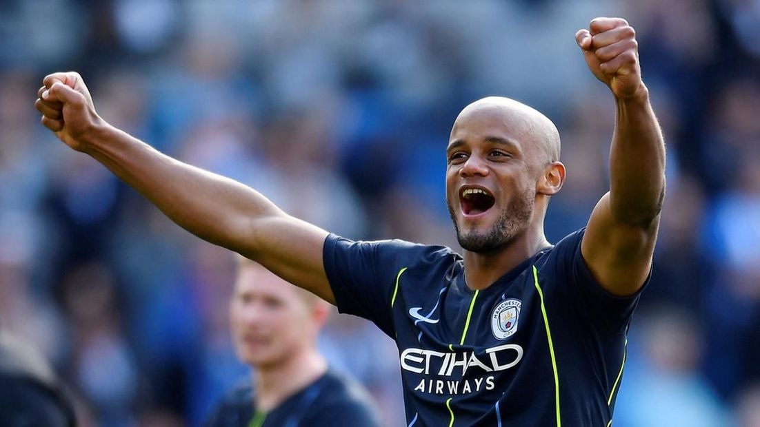 Man City, Man City vô địch, Ngoại hạng Anh, vô địch ngoại hạng anh, kết quả ngoại hạng anh, man city ăn mừng, vô địch nha