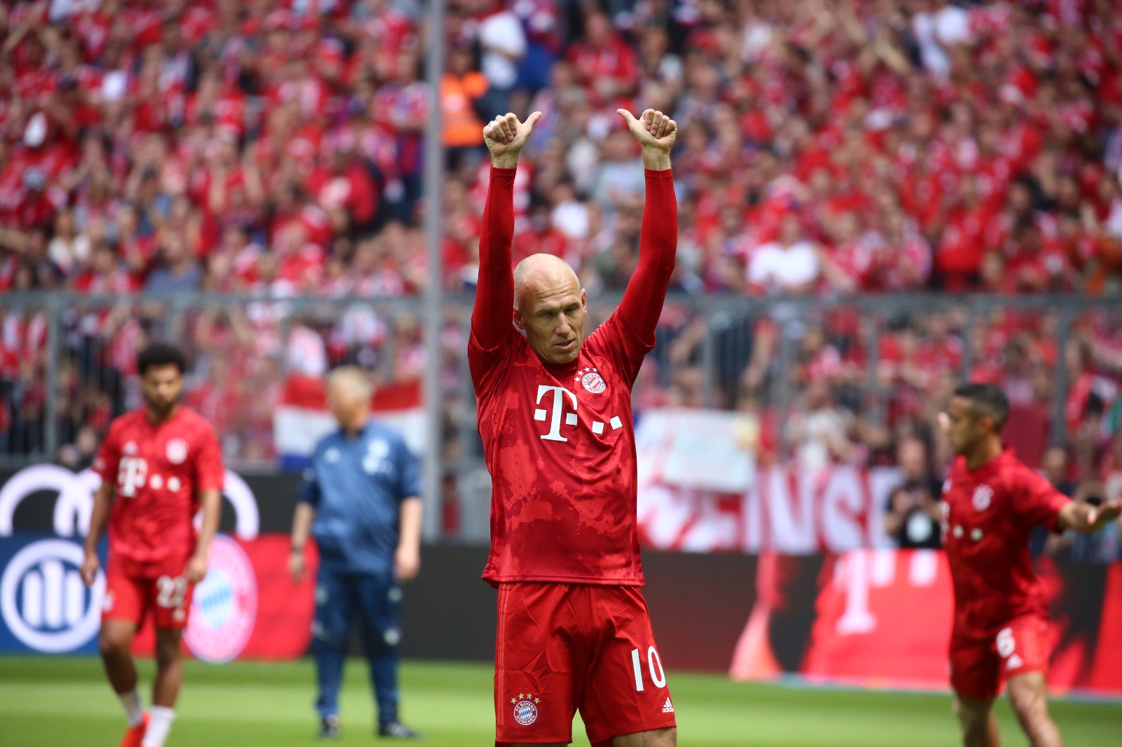 robben và ribery, robben và ribery chia tay bayern, robben, ribery, bayern, robbery, bayern vô địch, bayern munich