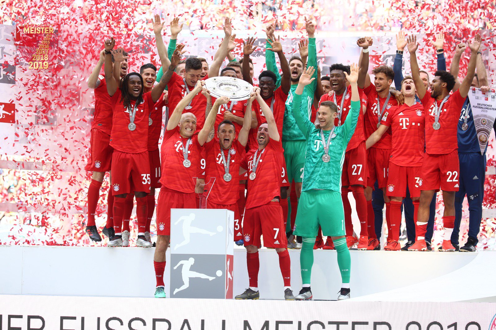 robben và ribery, robben và ribery chia tay bayern, robben, ribery, bayern, robbery, bayern vô địch, bayern munich