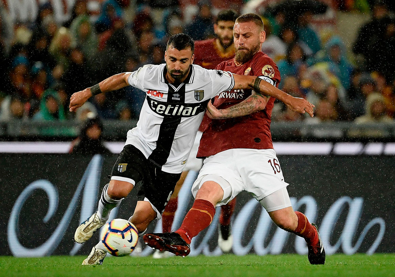 de rossi, Roma, AS roma, chia tay De Rossi, Roma 2-1 Parma, Serie A, bóng đá Ý