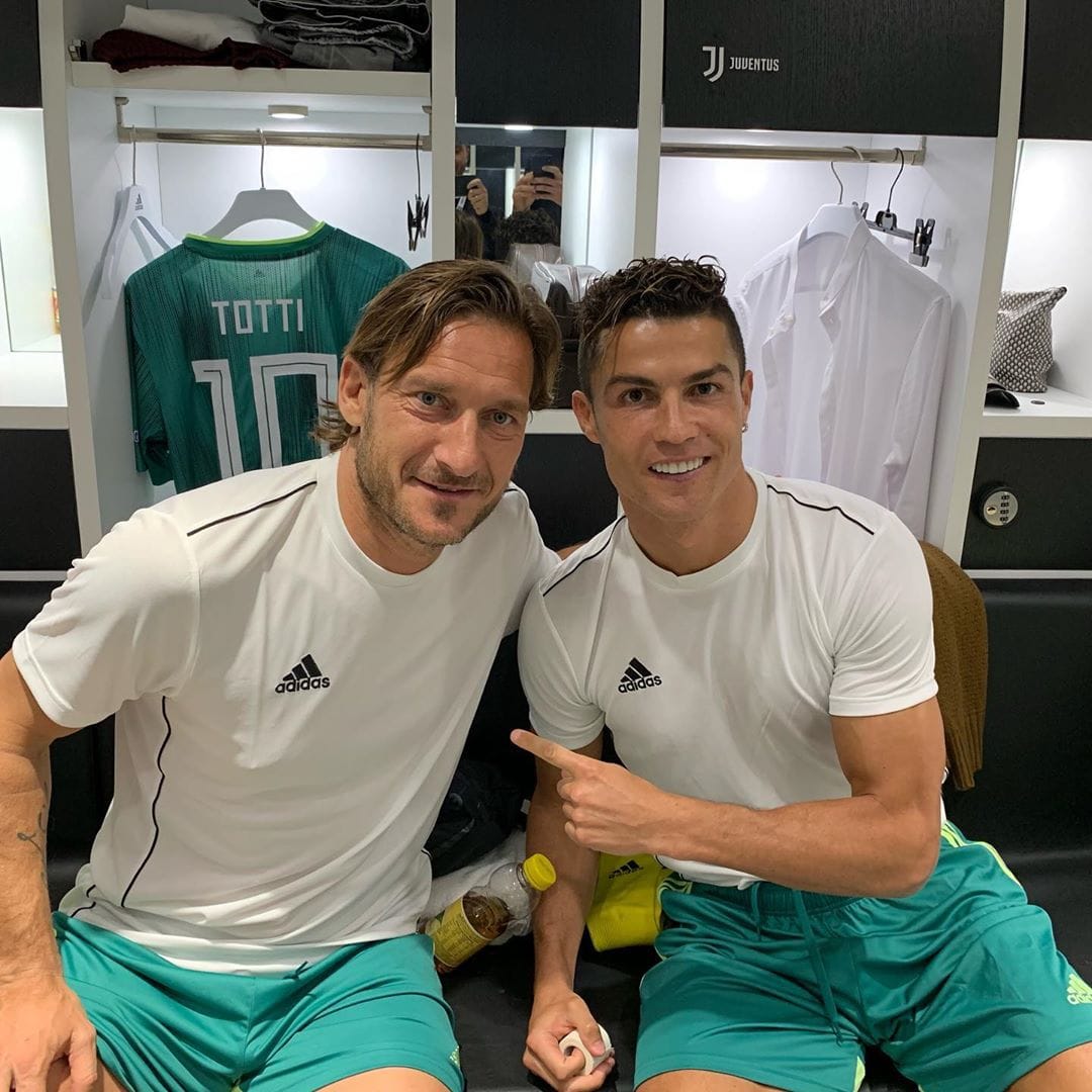 ronaldo, ronaldo từ thiện, nedved, totti, pirlo, trận đấu từ thiện, ronaldo ghi bàn