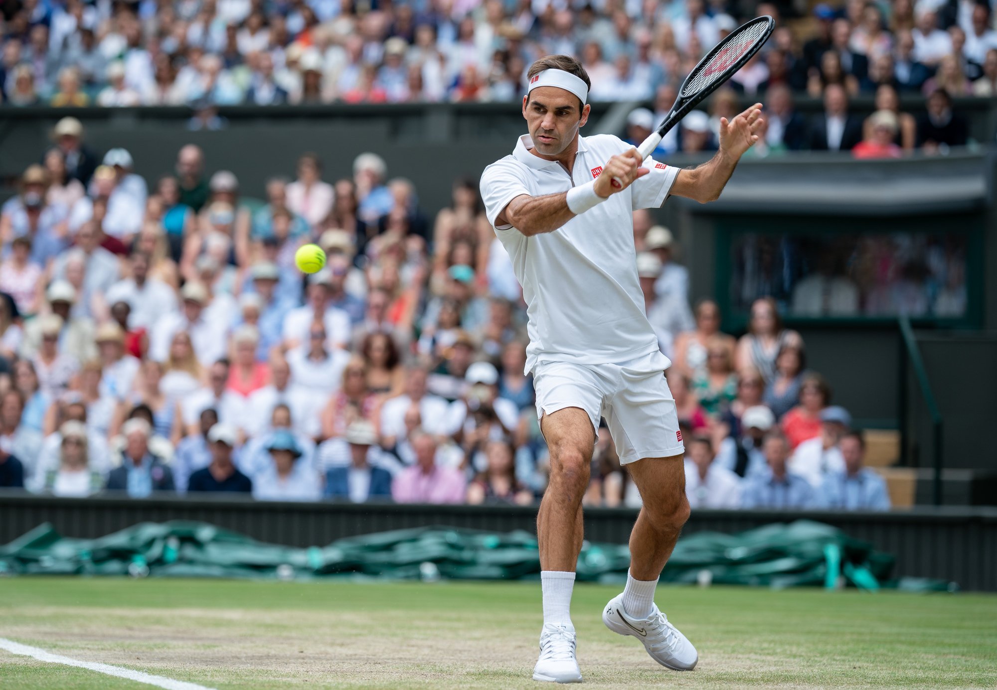Federer, Djokovic, federer vs djokovic, federer thua, federer thất bại, fererer lặng người, wimbledon