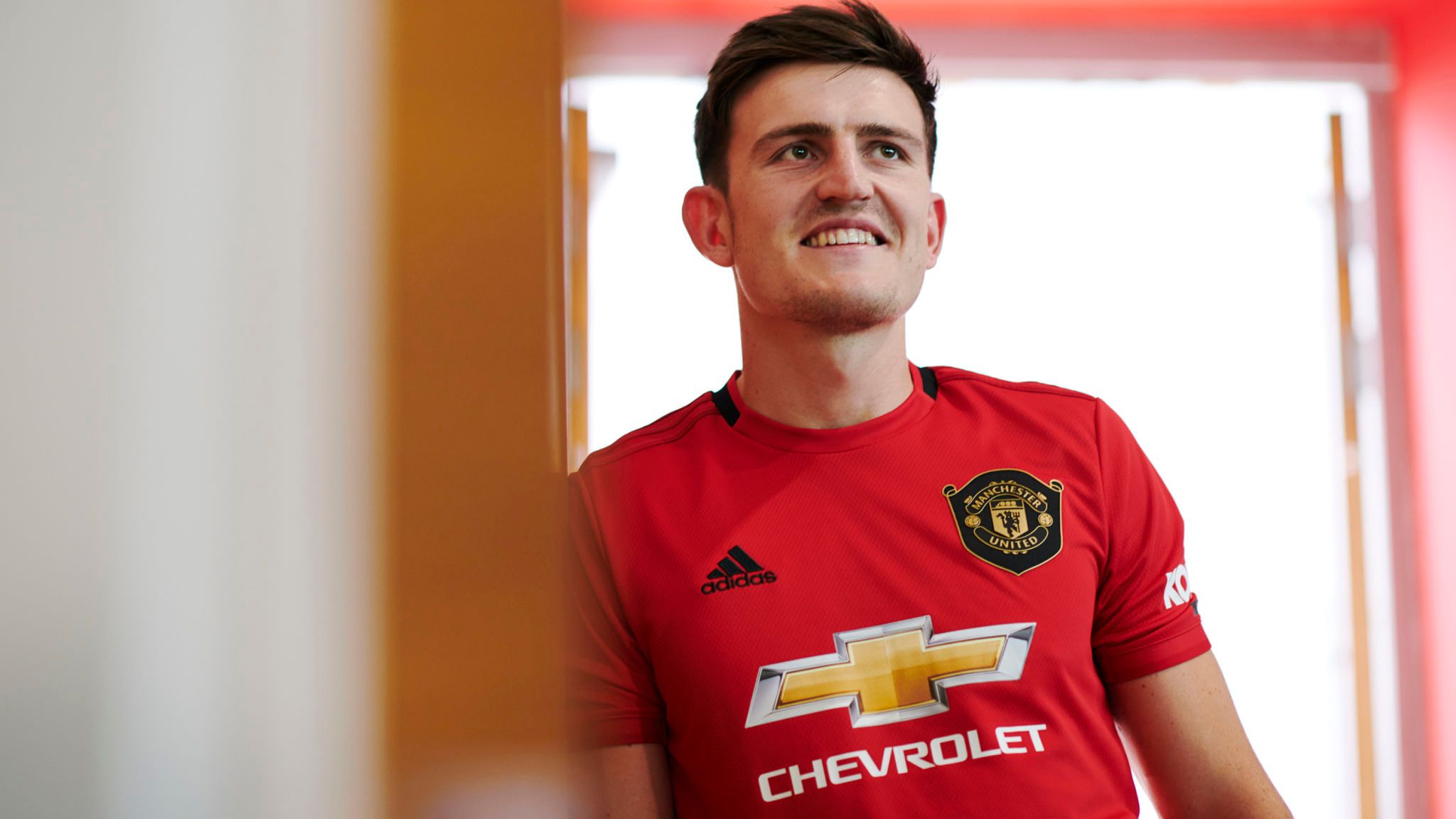 Maguire, MU, số áo của Maguire, Maguire gia nhập Man Utd, Maguire đeo áo số mấy tại MU