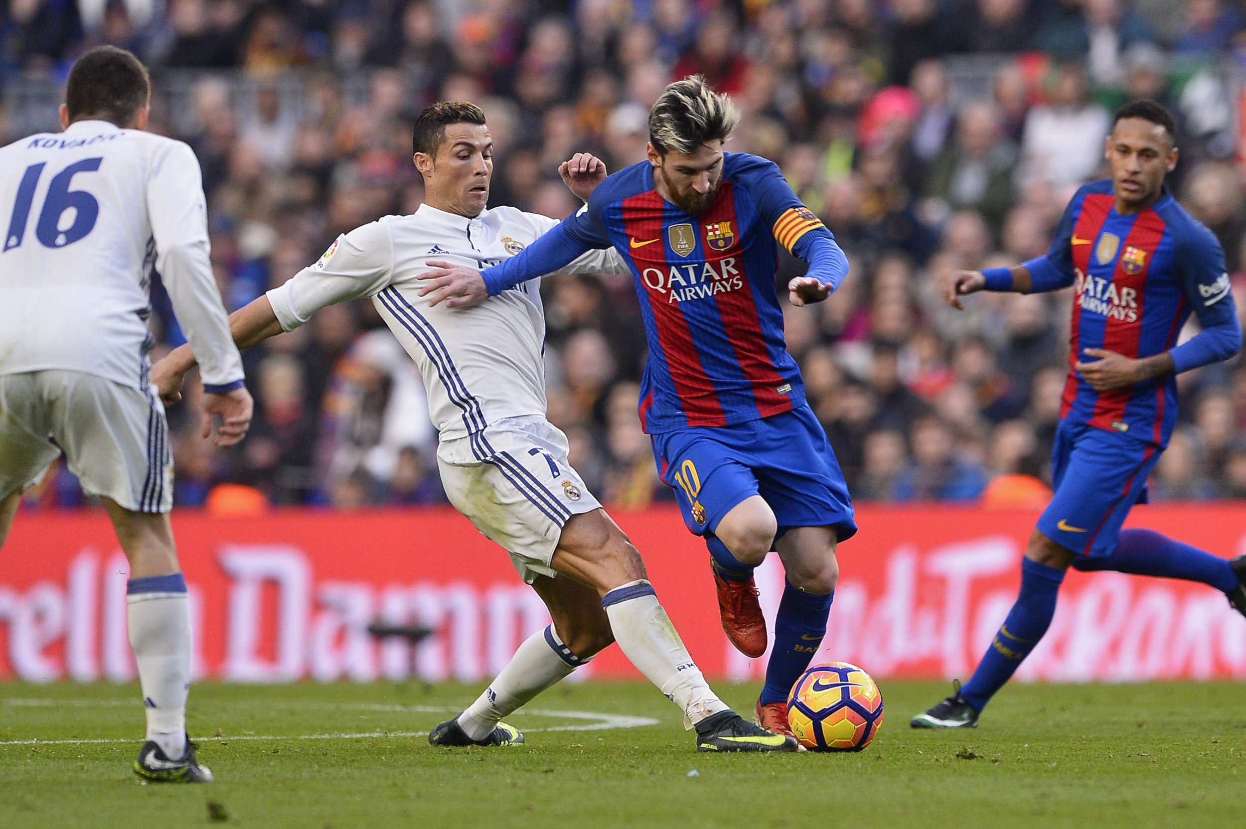 Ronaldo, Messi, Ronaldo ngưỡng mộ Messi, Ronaldo ăn tối cùng Messi, Ronaldo Messi, Barca, Real