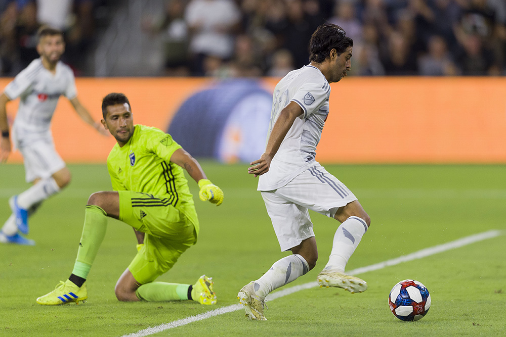 Vela, Carlos Vela, Arsenal, cựu sao Arsenal, MLS, solo ghi bàn, Vela solo như Messi, Los Angeles FC