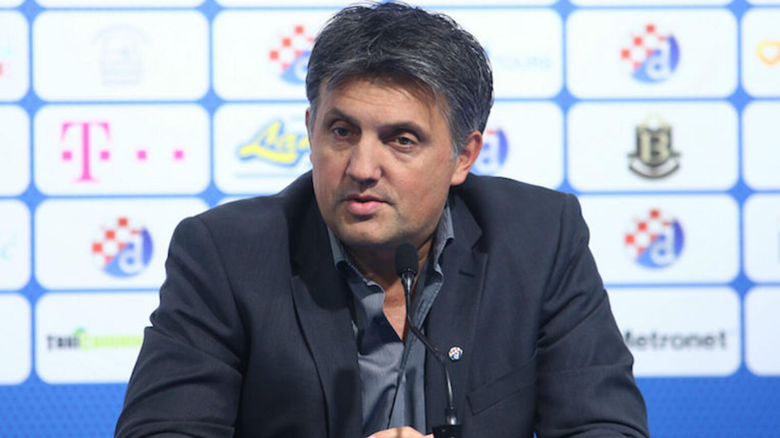vòng loại World Cup 2022, vòng loại World Cup, châu Á, HLV bị sa thải, Kuwait, Romeo Jozak, HLV Kuwait